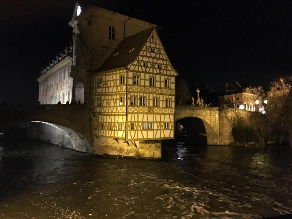 Ferienwohnung Franken Hallerndorf Екстер'єр фото
