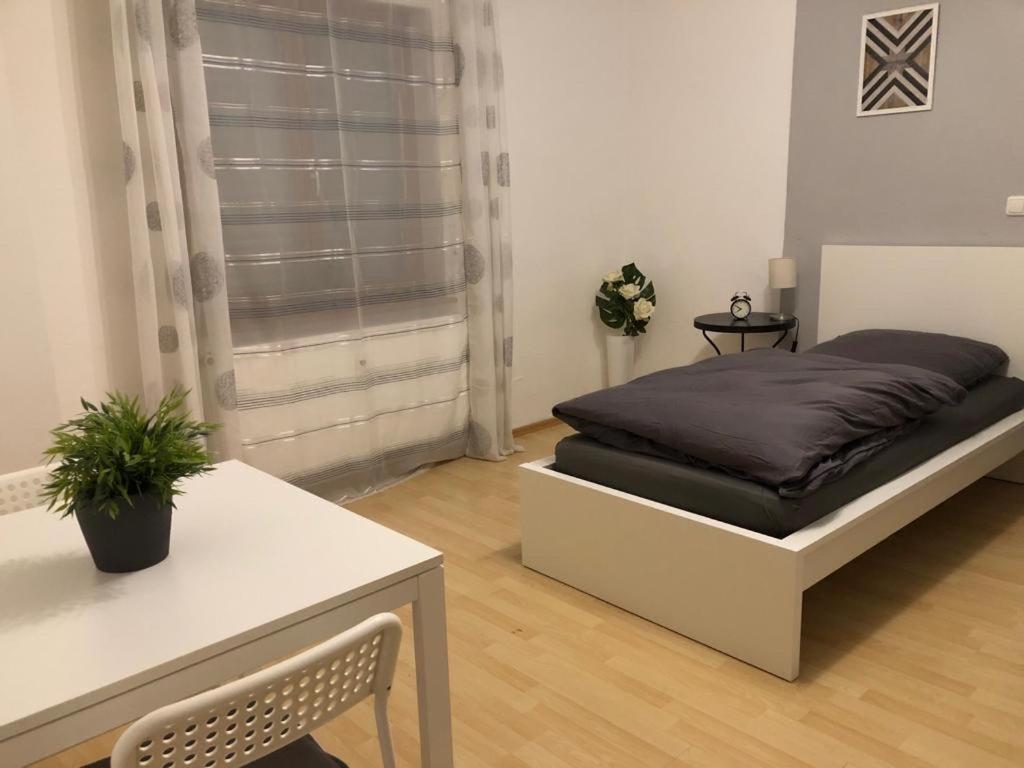 Ferienwohnung Franken Hallerndorf Екстер'єр фото